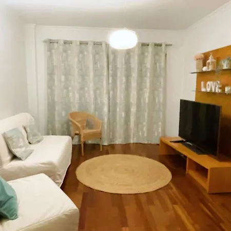 Appartement Familiar T3 Em Valongo Com Terraco Privativo E Churrasqueira *