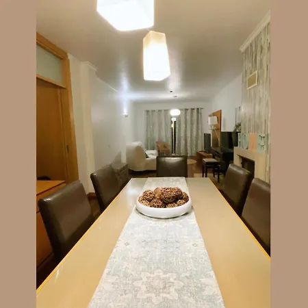 Familiar T3 Em Valongo Com Terraco Privativo E Churrasqueira Apartman Campo (Porto)