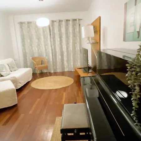 Familiar T3 Em Valongo Com Terraco Privativo E Churrasqueira Apartman Campo (Porto)