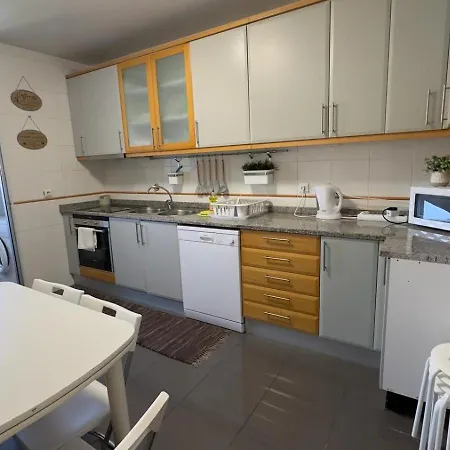 Apartman Familiar T3 Em Valongo Com Terraco Privativo E Churrasqueira Campo (Porto)