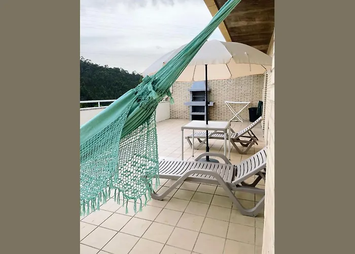 Familiar T3 Em Valongo Com Terraco Privativo E Churrasqueira