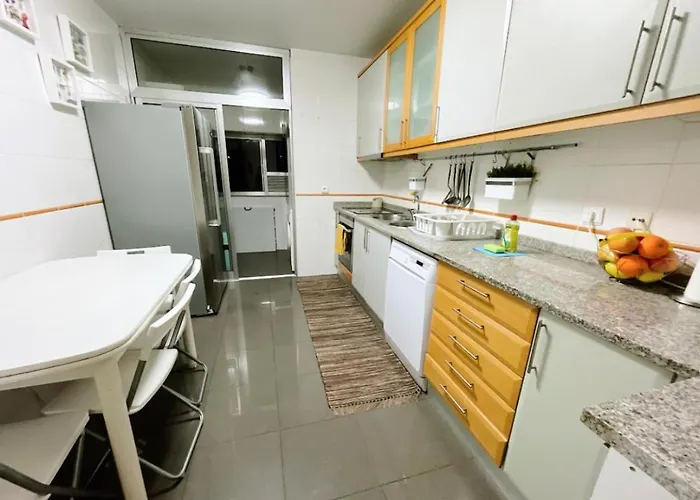 Familiar T3 Em Valongo Com Terraco Privativo E Churrasqueira