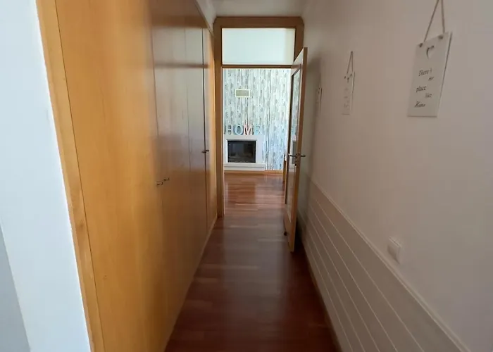 Familiar T3 Em Valongo Com Terraco Privativo E Churrasqueira דירה *