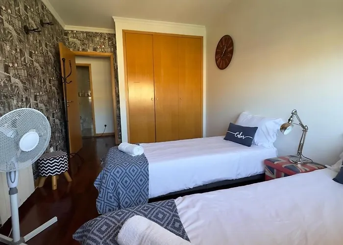 Familiar T3 Em Valongo Com Terraco Privativo E Churrasqueira شقة