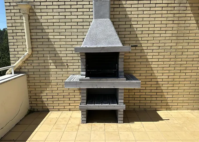 Familiar T3 Em Valongo Com Terraco Privativo E Churrasqueira