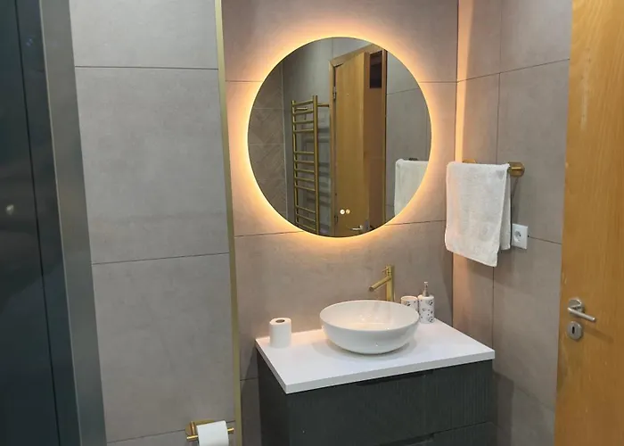 Familiar T3 Em Valongo Com Terraco Privativo E Churrasqueira דירה